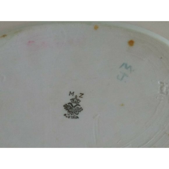 Antique MZ AUSTRIA Porcelain Hand Painted Flowers Vanity/Dresser Set 4 pieces - Picture 5 of 11